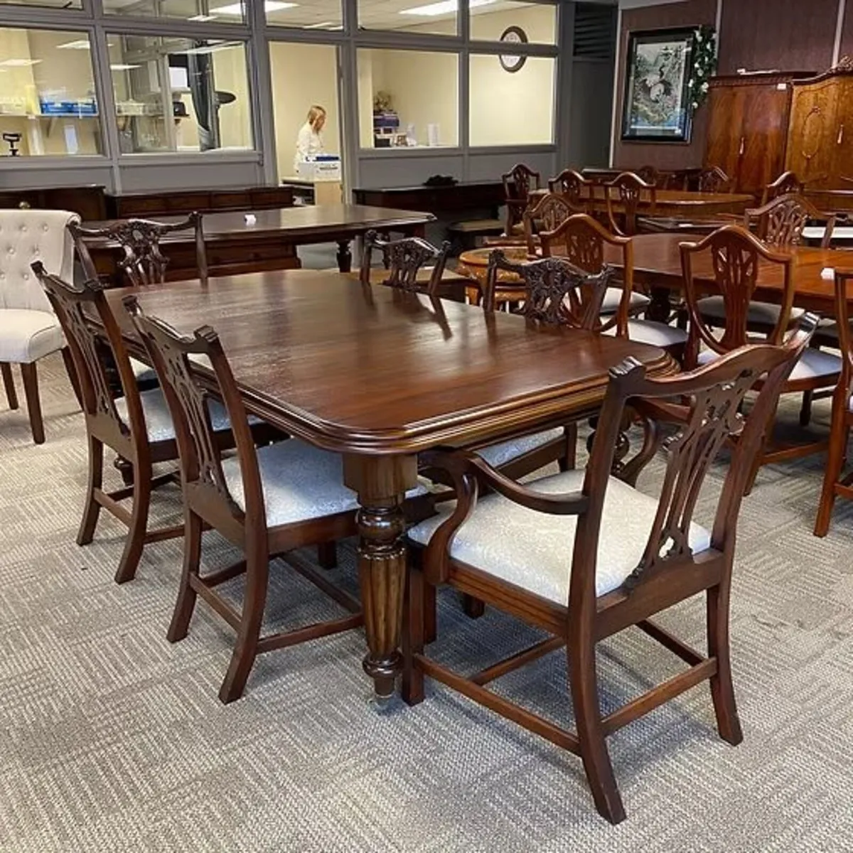Fabulous square end mahogany extendable dining tab