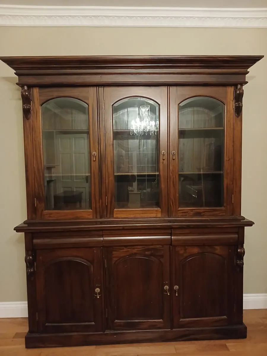 Mahogony Bookcase - Image 1