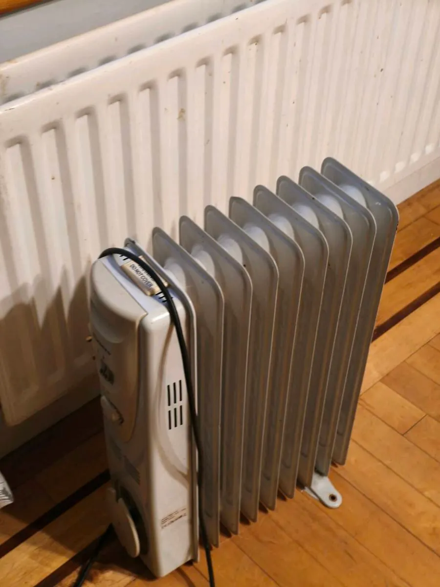 Oil filled radiator - Image 1