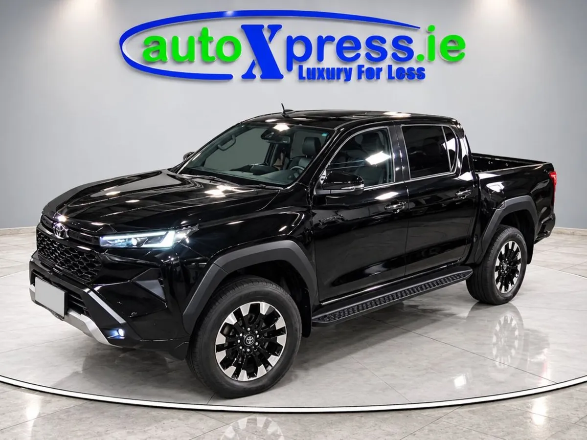 Toyota Hilux 2.8 Diesel, New Brand, Z Automatic - Image 4
