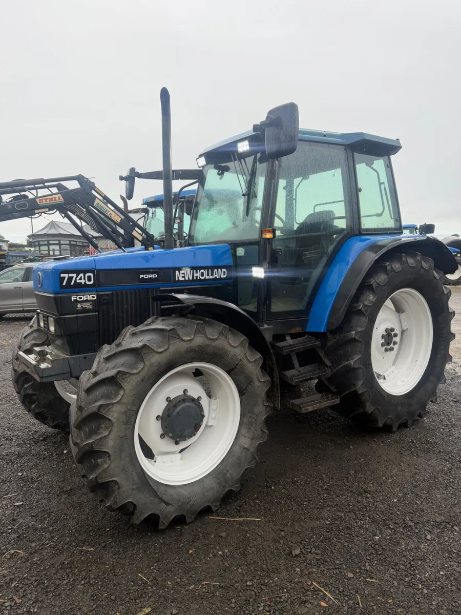 New Holland 7740 - Image 1