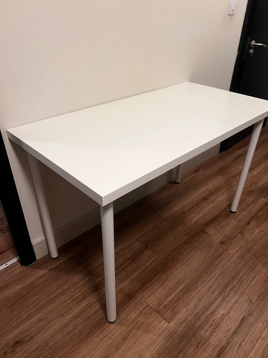 Office desk - Image 2