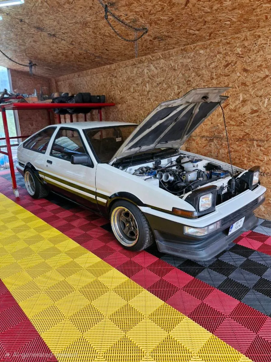 AE86 Toyota Sprinter Trueno - Image 1