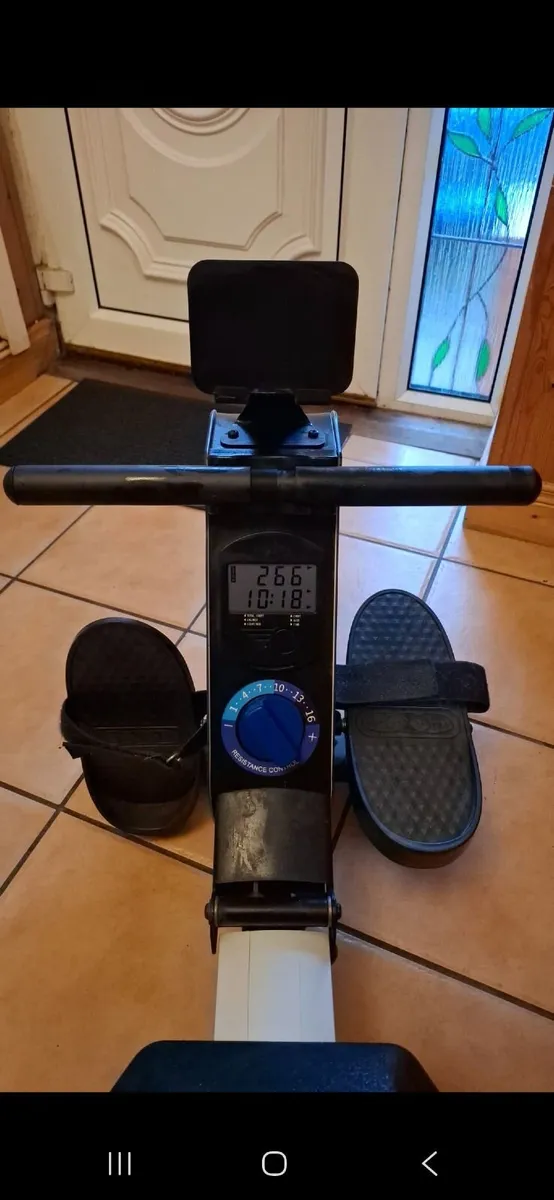 Rowing Machine - Image 3