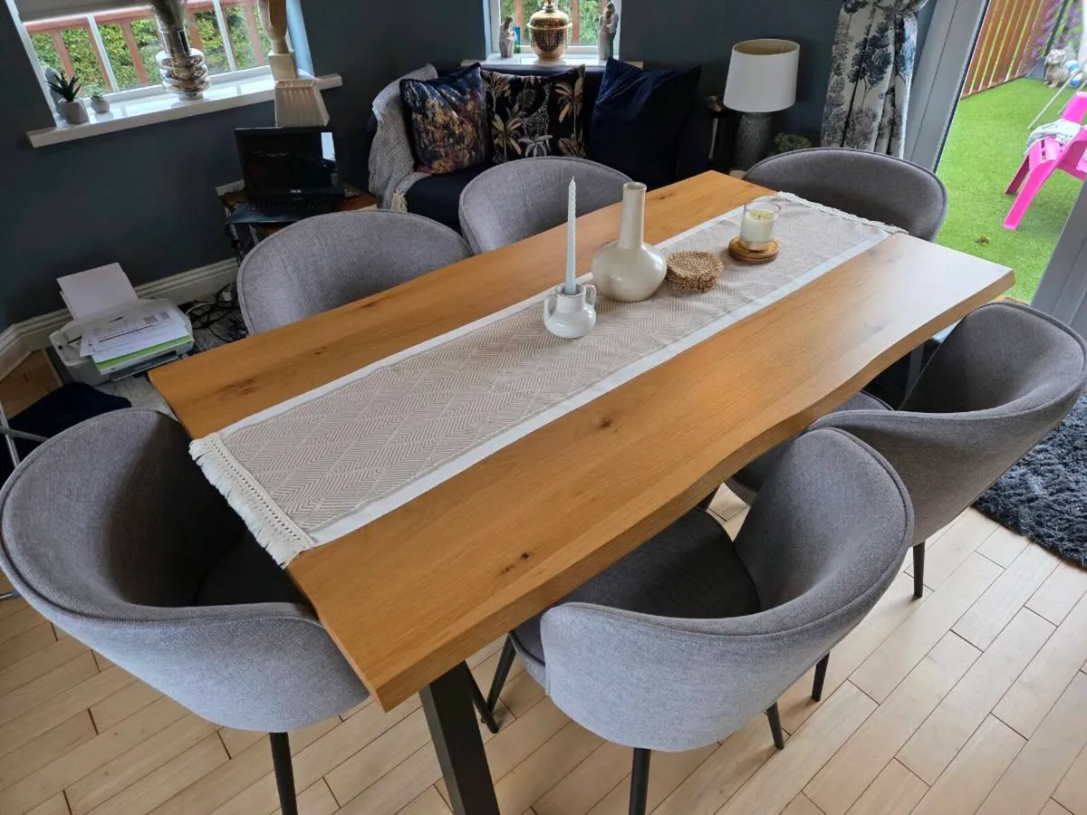 Table and 6 chairs - Image 3