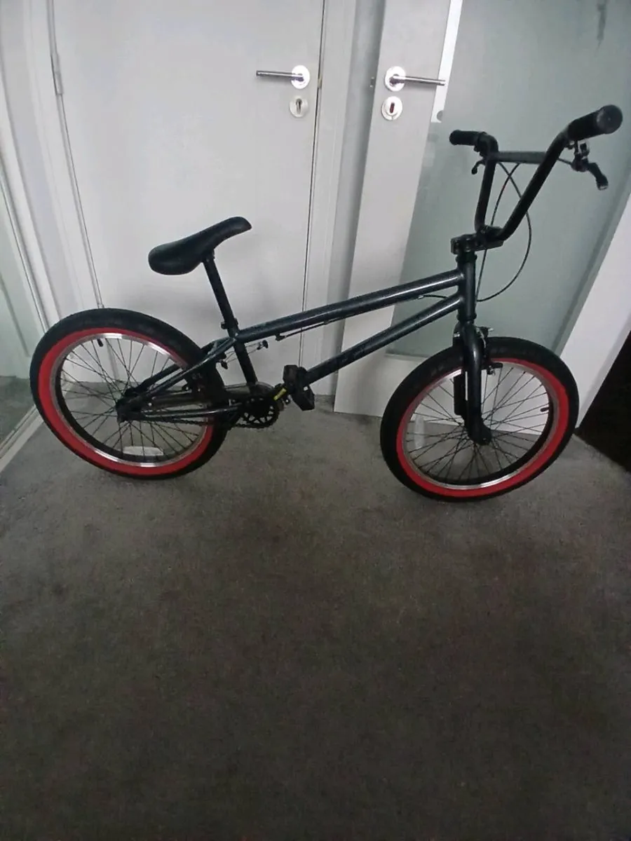 Bmx boys bike - Image 2