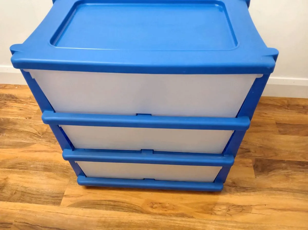 Storage Unit - Image 4