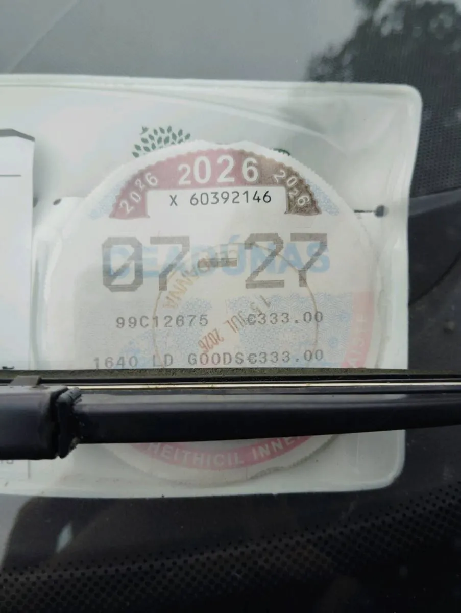 Mercedes Vito,  Taxed, Day Van - Image 2