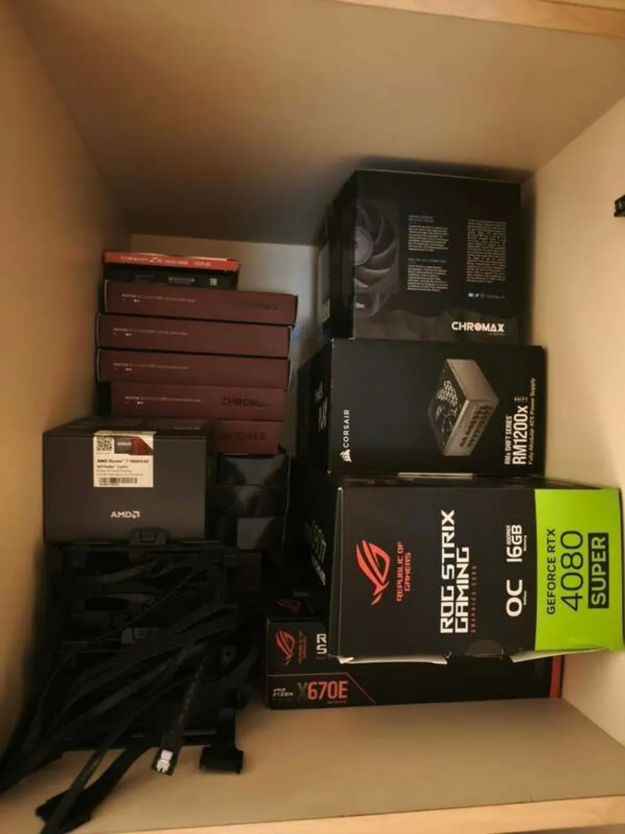 High-end Gaming PC - Ryzen 7 7800X3D and RTX 4080 Super Rog Strix - Image 2