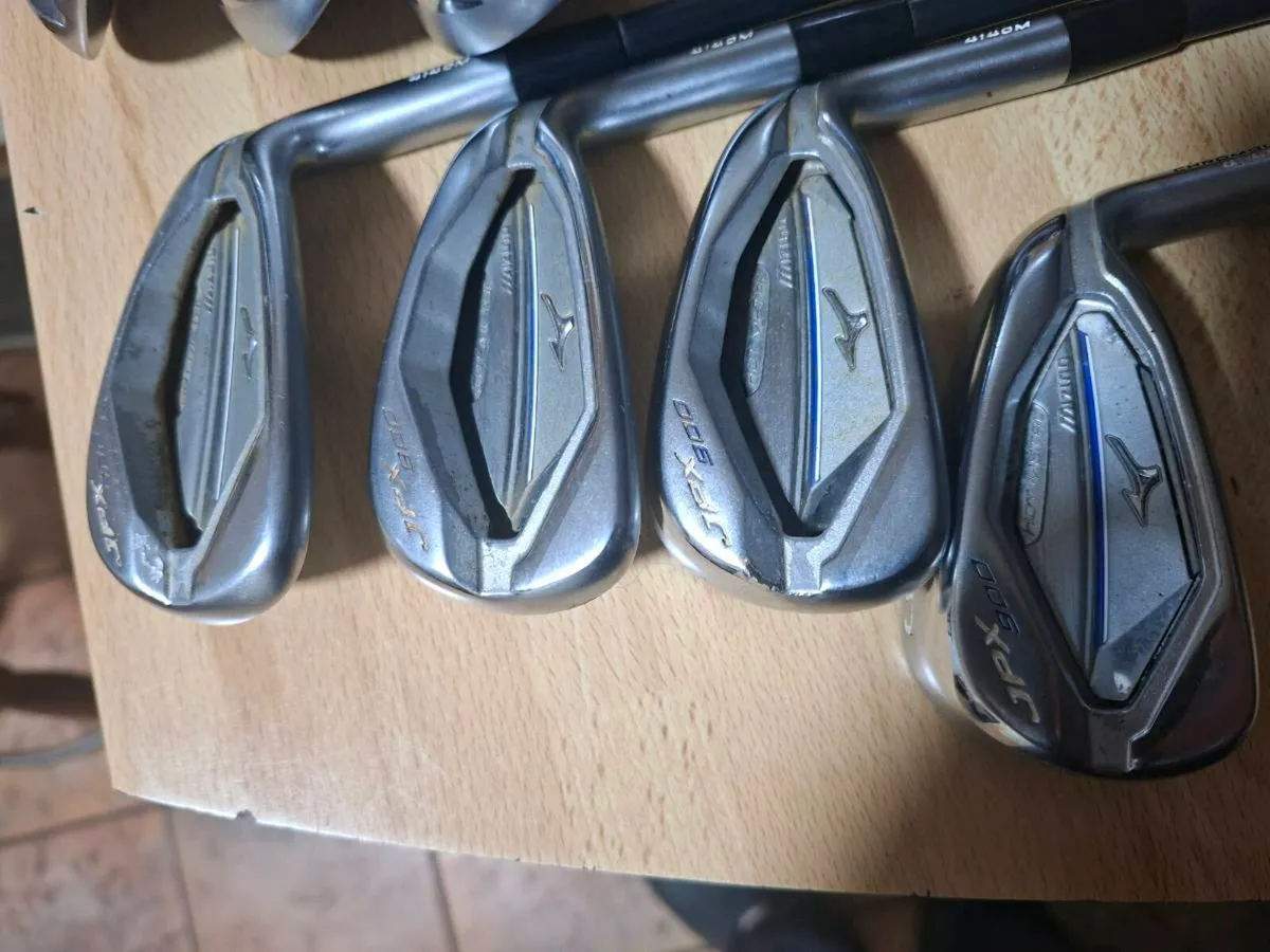 Mizuno JPX 900 Hotmetal Irons - Image 1