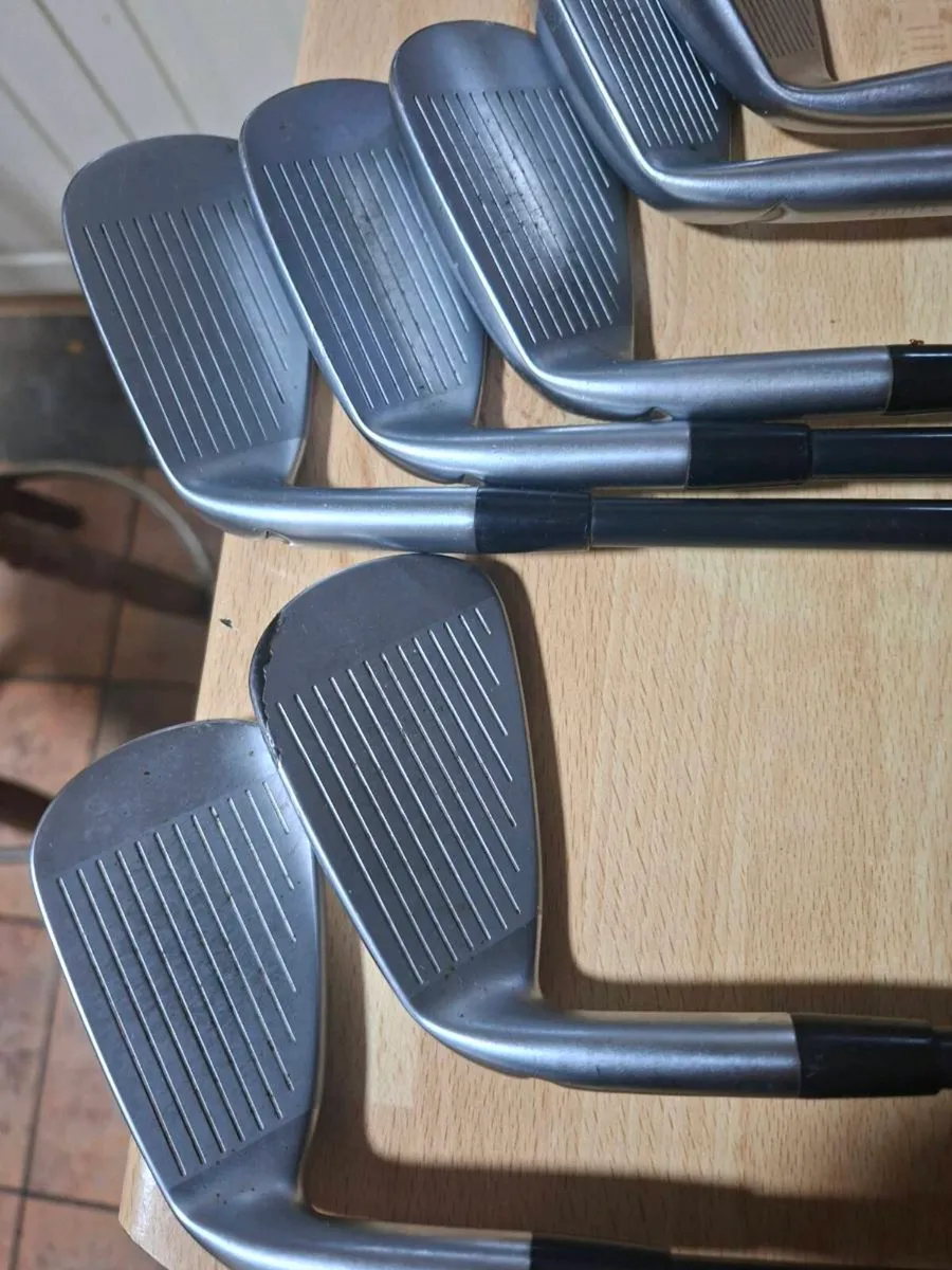 Mizuno JPX 900 Hotmetal Irons - Image 3