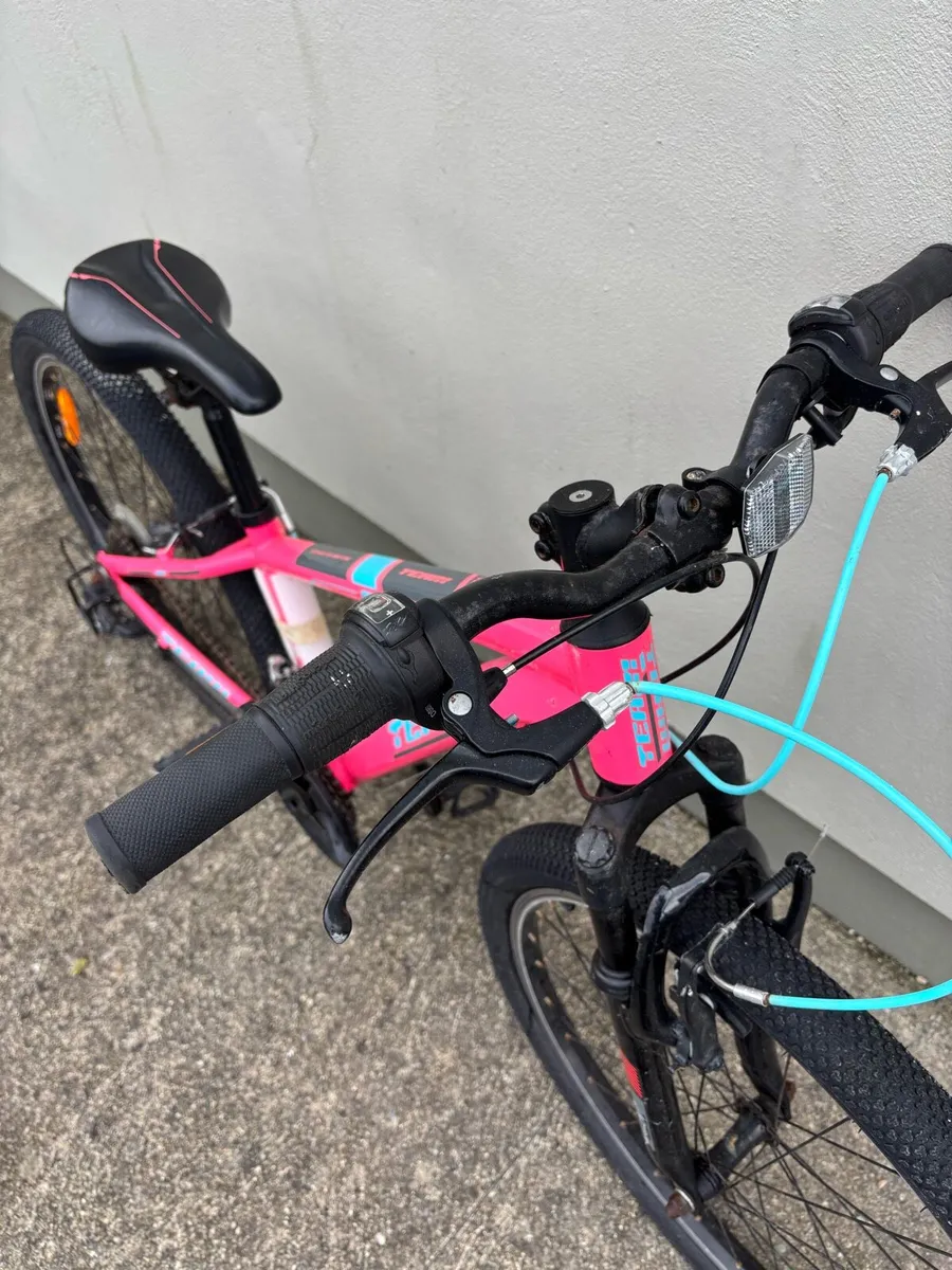 Girls bike - Image 2