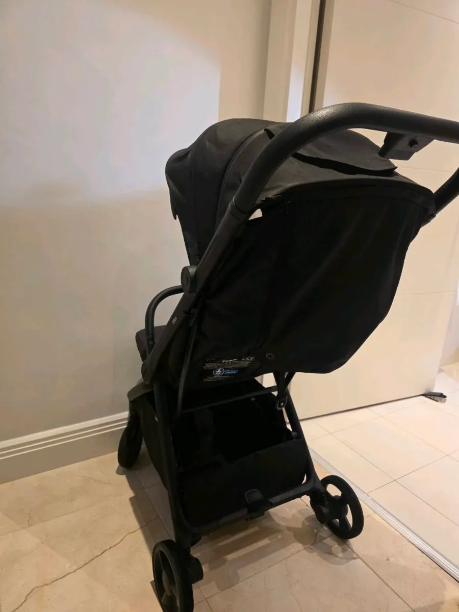 Zummi Eden Compact Lightweight Stroller - Image 3