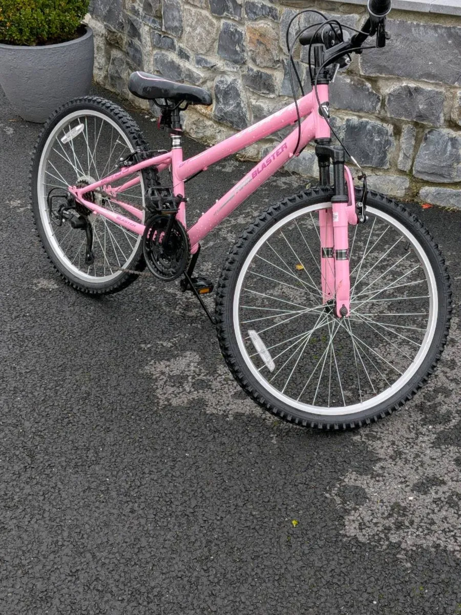 Verve Trail Blaster 24" Girls Mountain Bike - Pink - Image 2