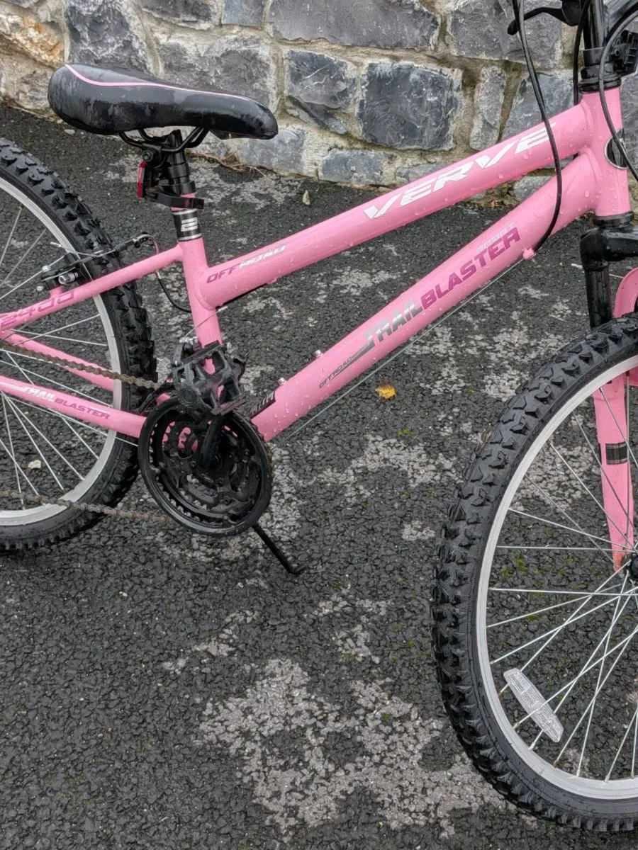 Verve Trail Blaster 24" Girls Mountain Bike - Pink - Image 3