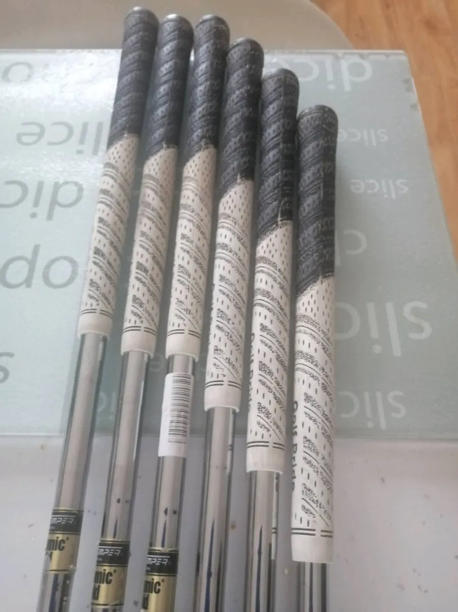 Lovely set of Titleist irons. - Image 4