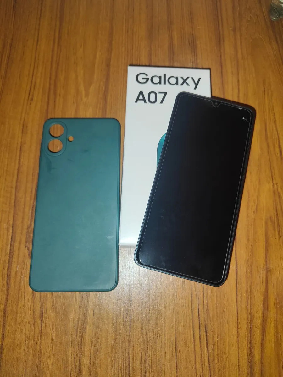Samsung A07 New with Phone cover - Image 3