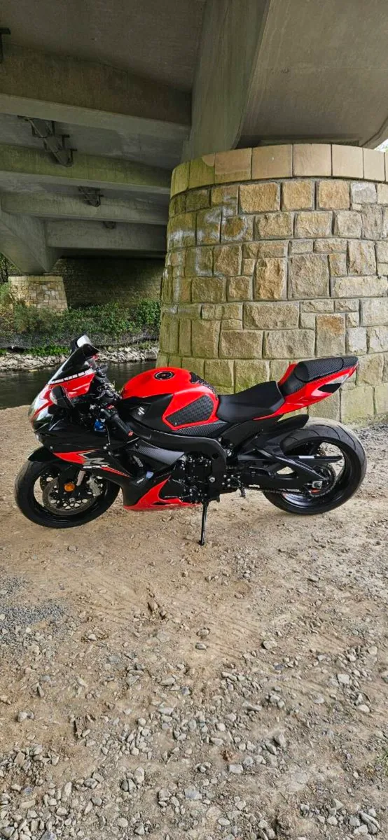Suzuki gsx-r 600 2016 gsxr tax - Image 1