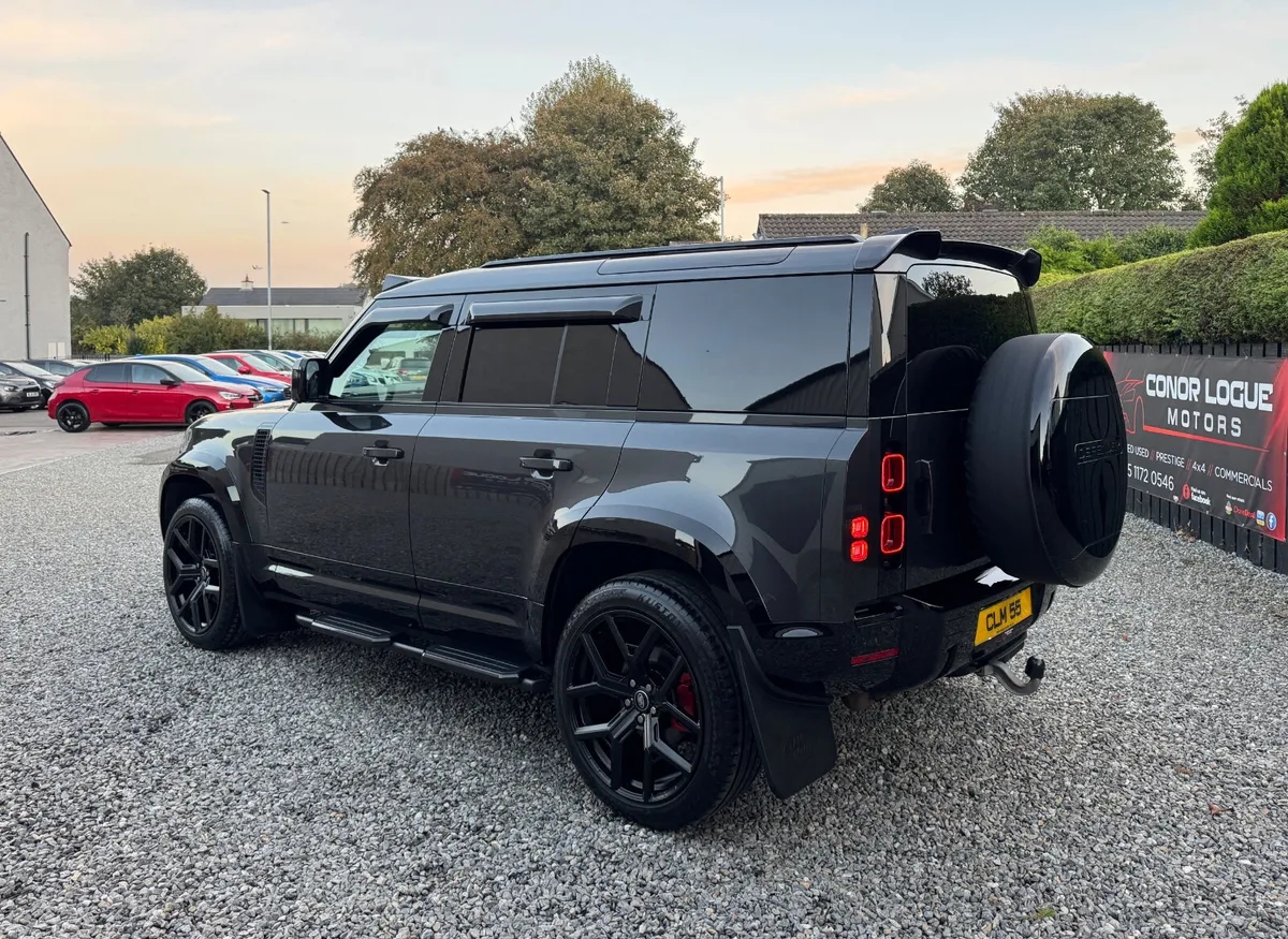 2021 212 Land Rover Defender 110 D250 Urban 3 Seat - Image 2