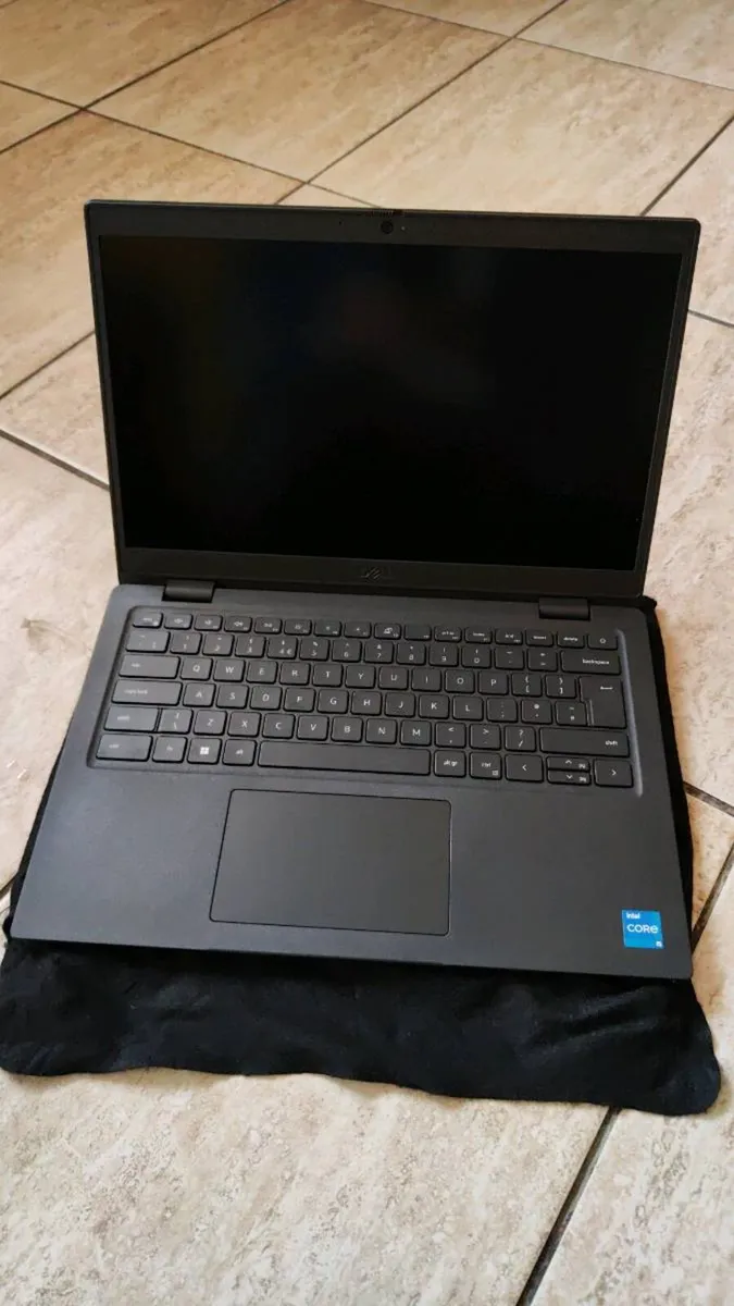 Dell Latitude laptop - Image 1