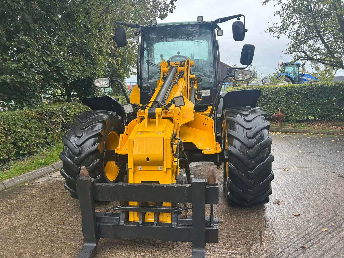 JCB TM320S - Image 4