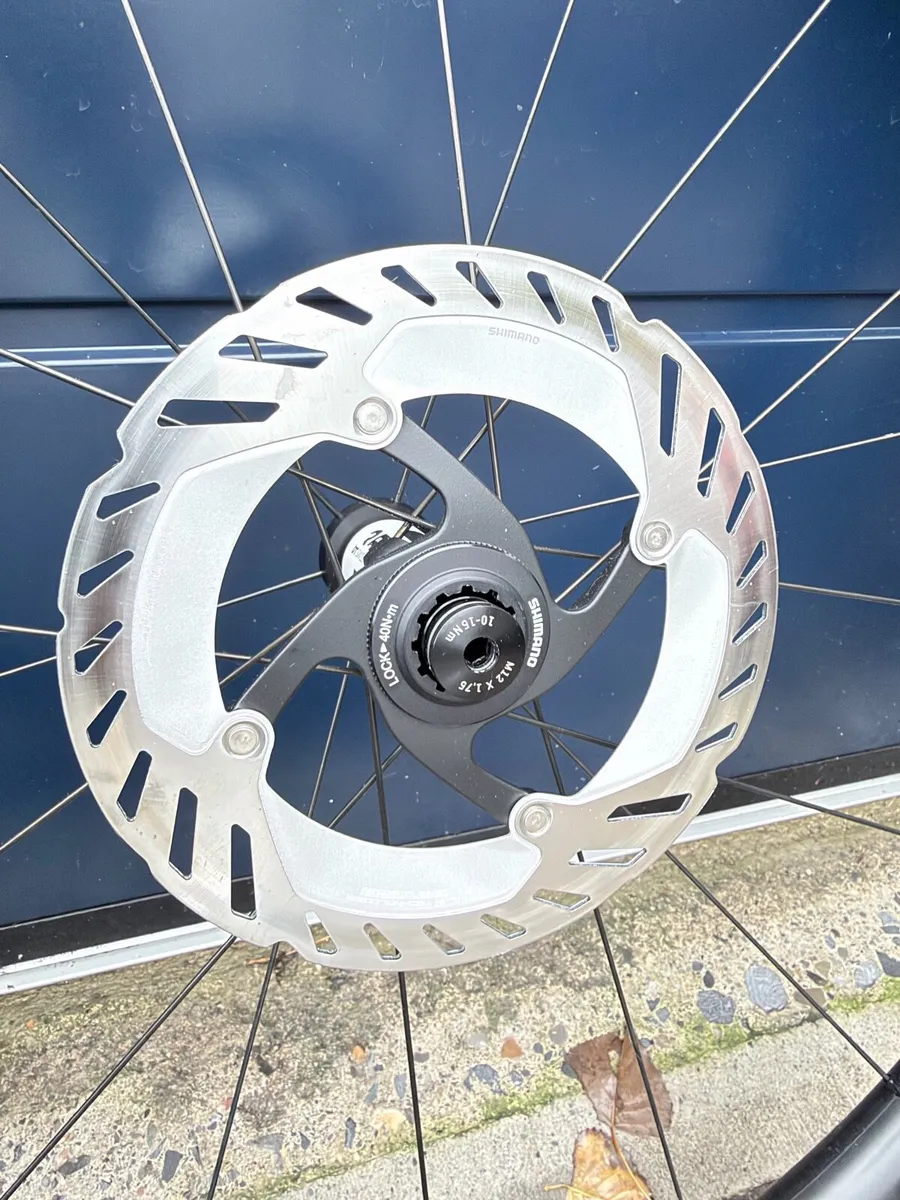 Carbon bicycle wheels - Image 3