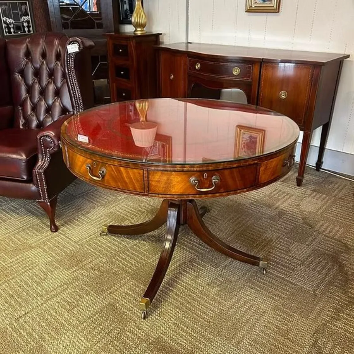 Regency mahogany drum/library table
