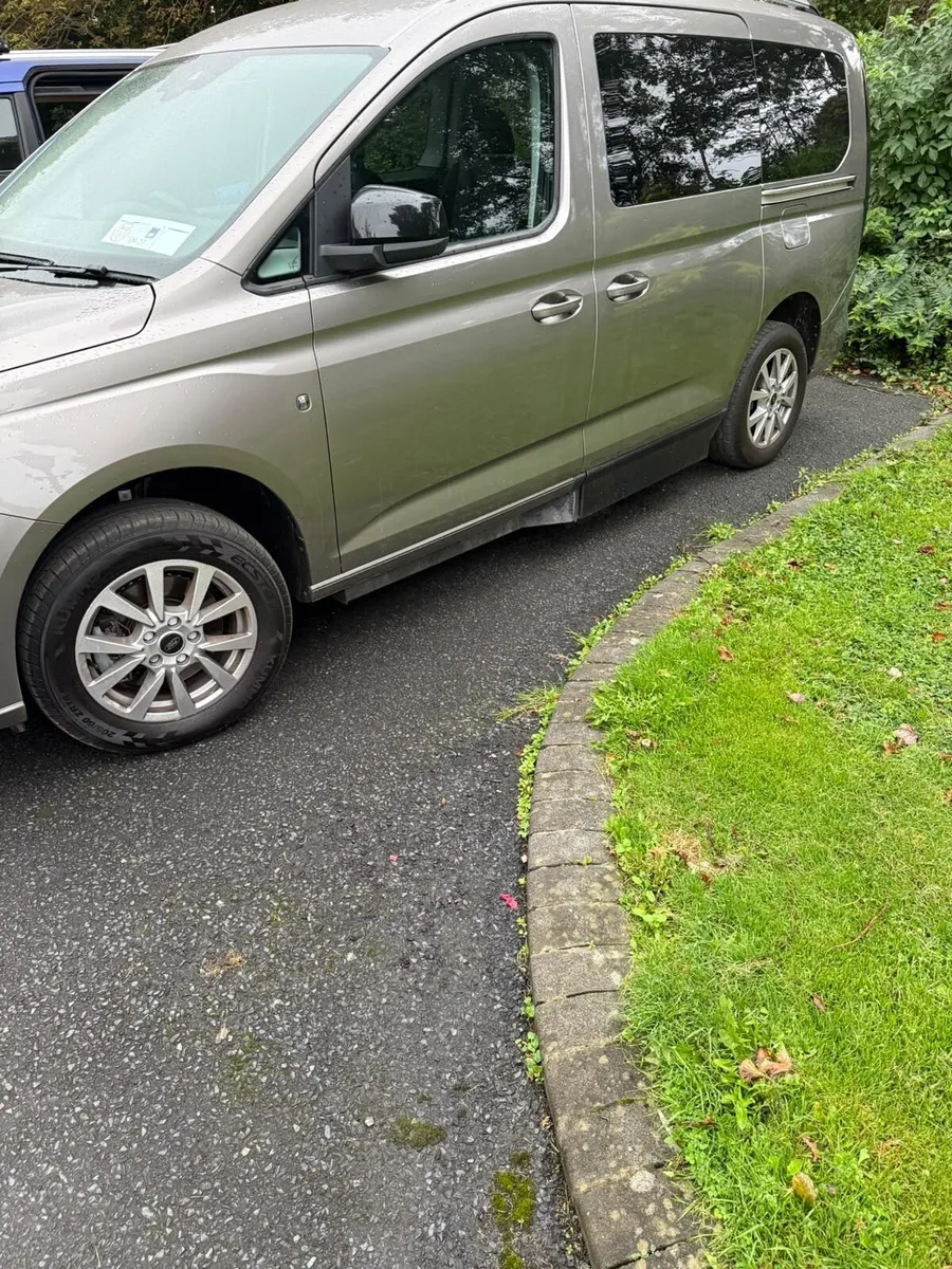Genuine Ford 16” Alloy Wheels with Tyres - Image 3