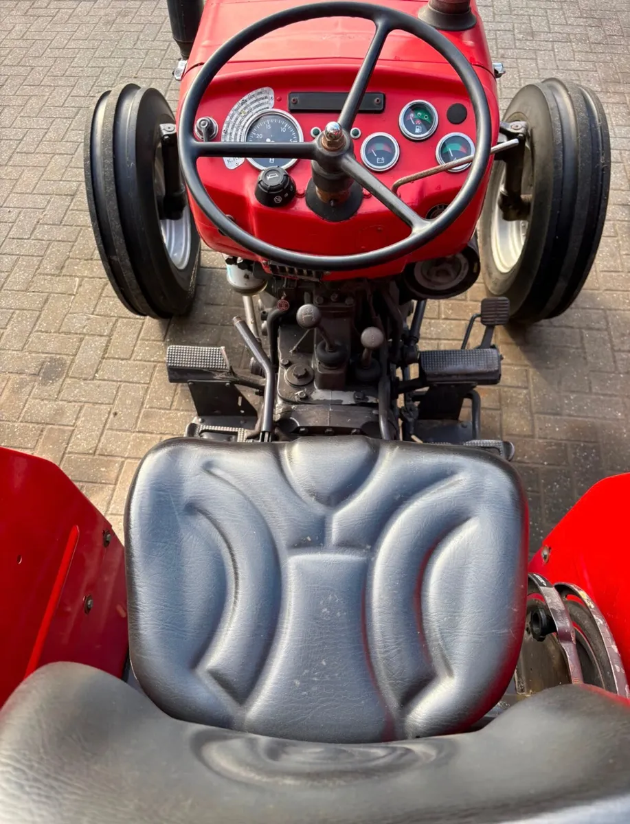 Massey Ferguson 240,  8 speed - Image 4