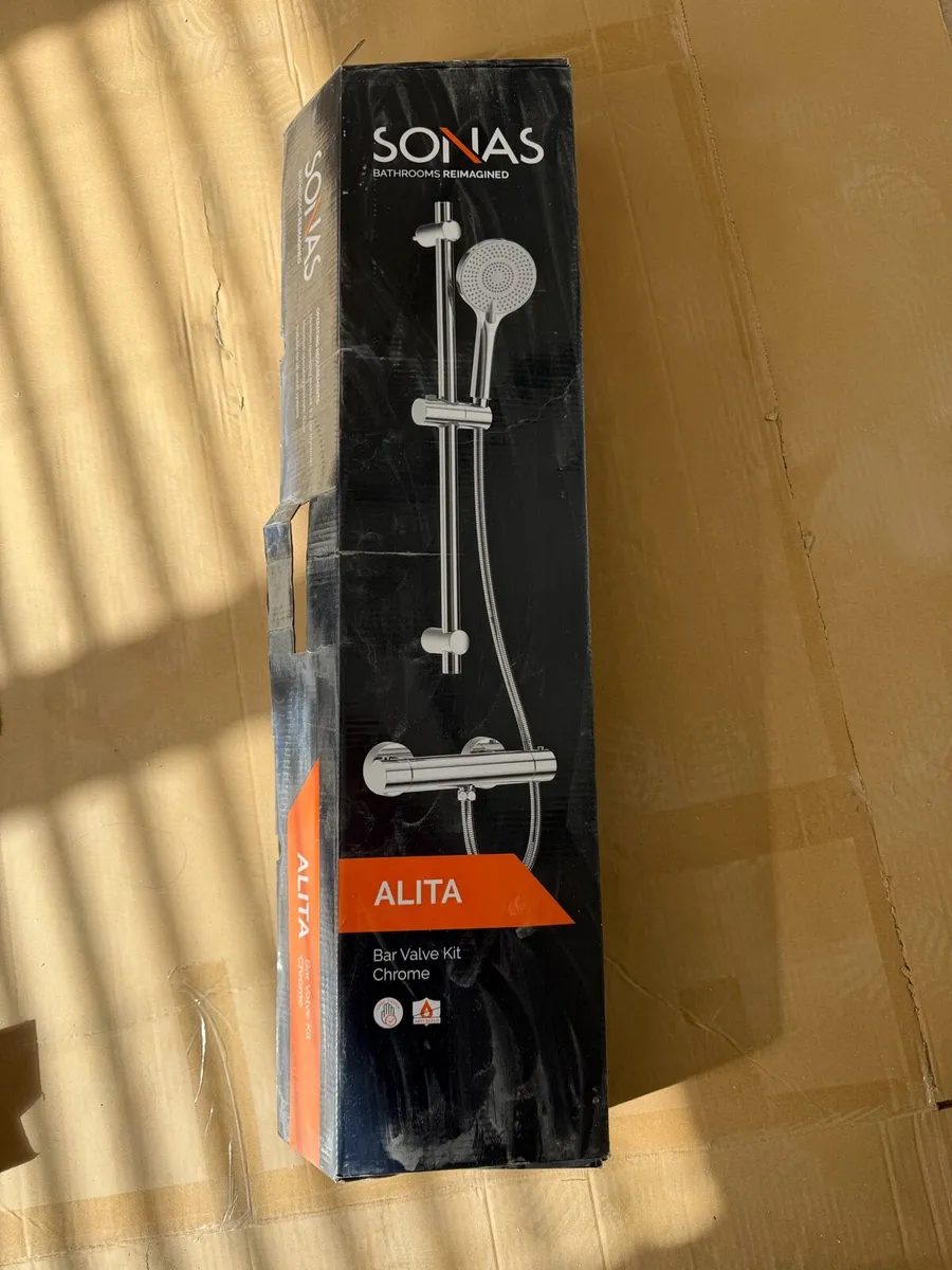 Sonas Alita Bar Valve Kit | Chrome & bath mixer - Image 1