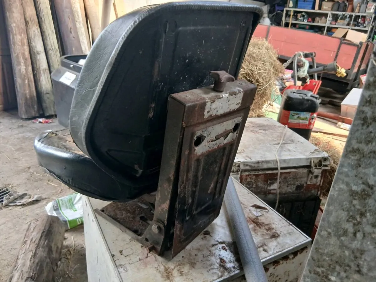 Seat - Image 2