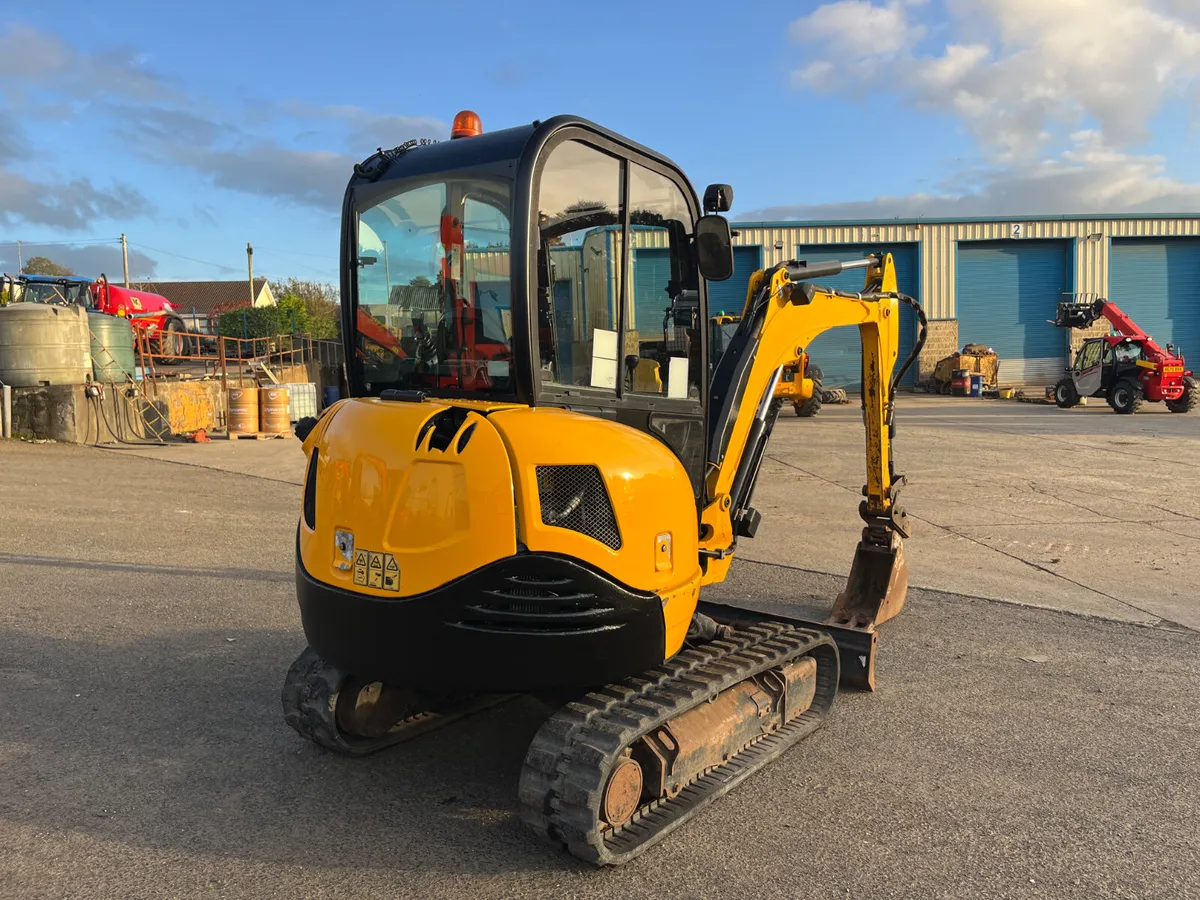 2020 JCB 8026 Only 2225 HRs - MULLANS - Image 4