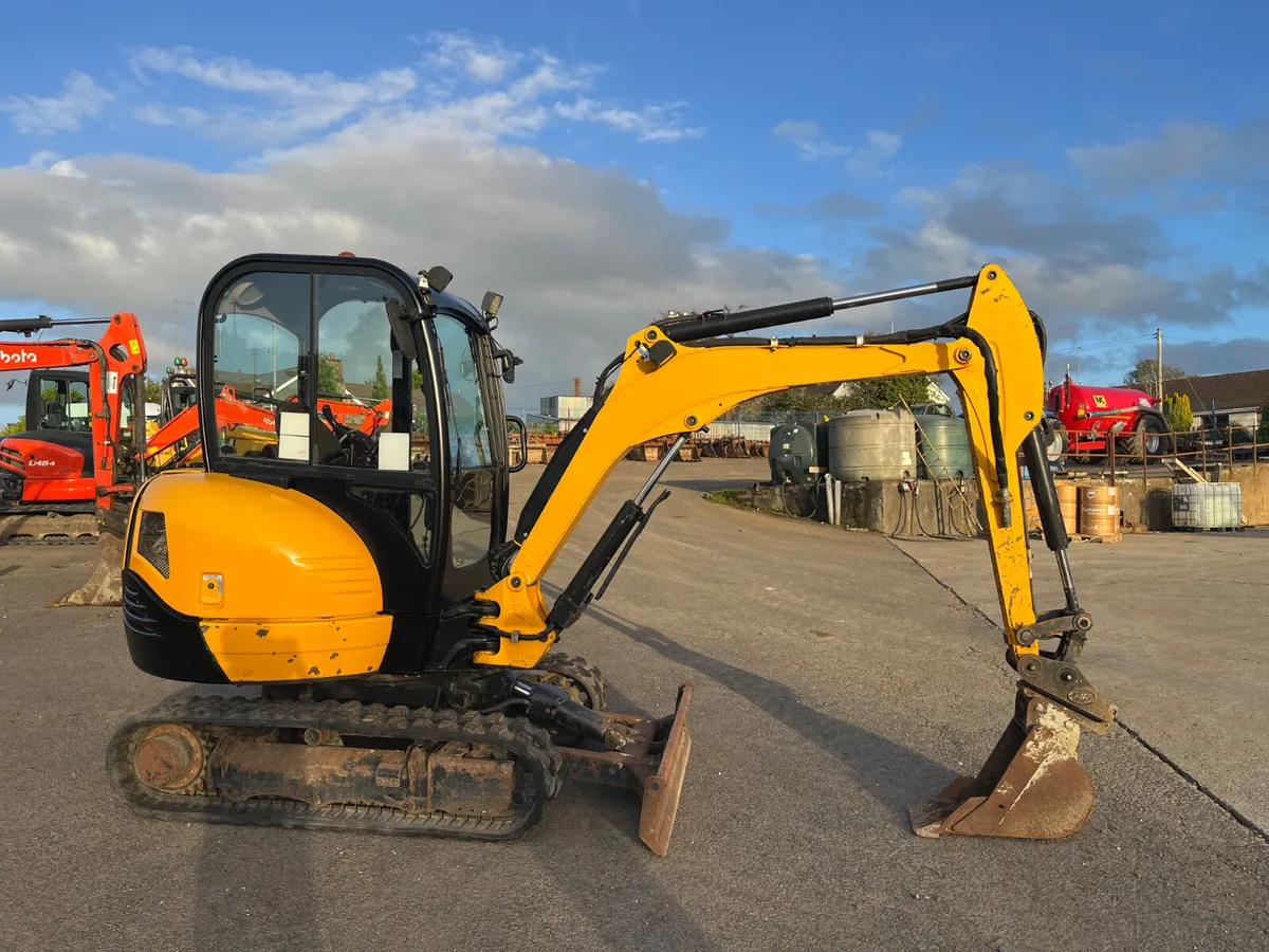 2020 JCB 8026 Only 2225 HRs - MULLANS - Image 1