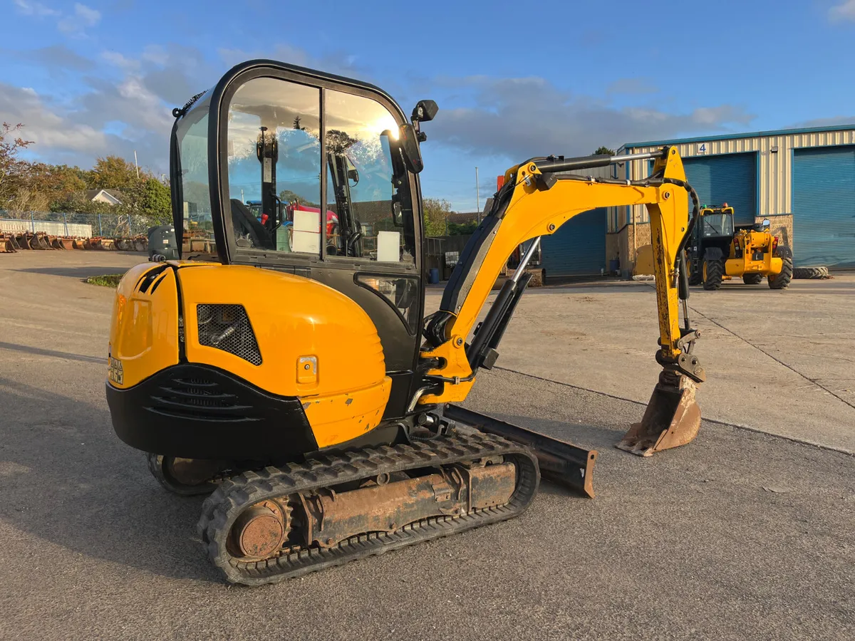 2020 JCB 8026 Only 2225 HRs - MULLANS - Image 3
