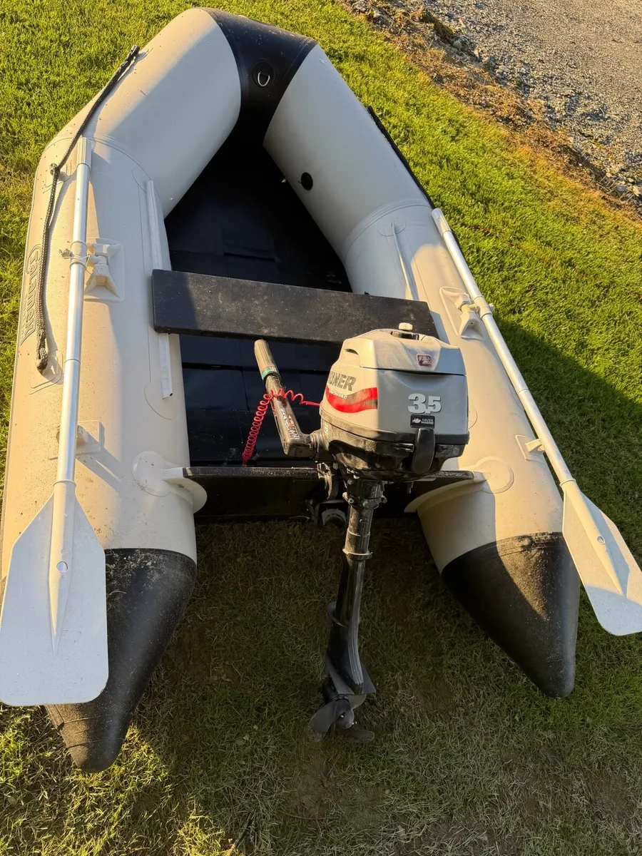 2.5m Boat tender with Mariner 3.5hp engine - Image 3