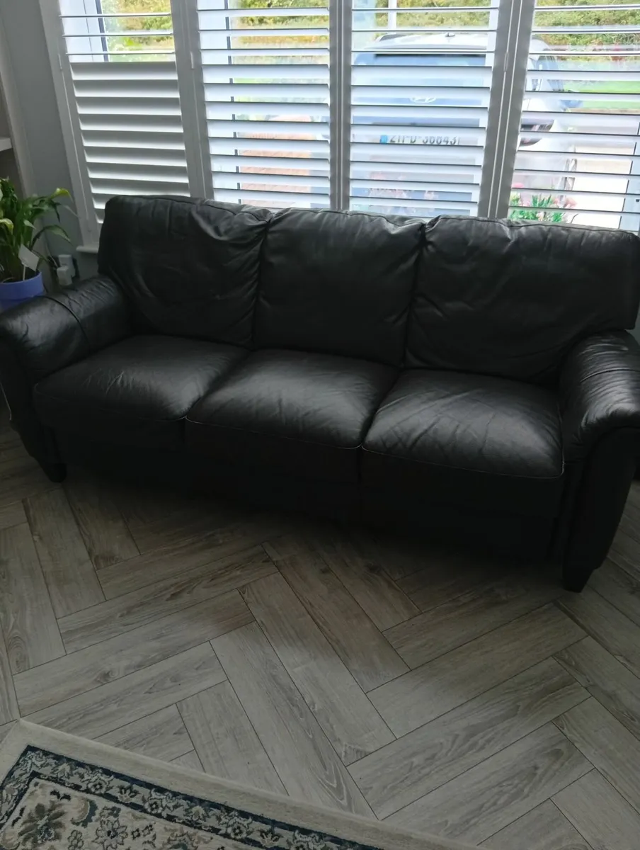 Sofas - Image 2