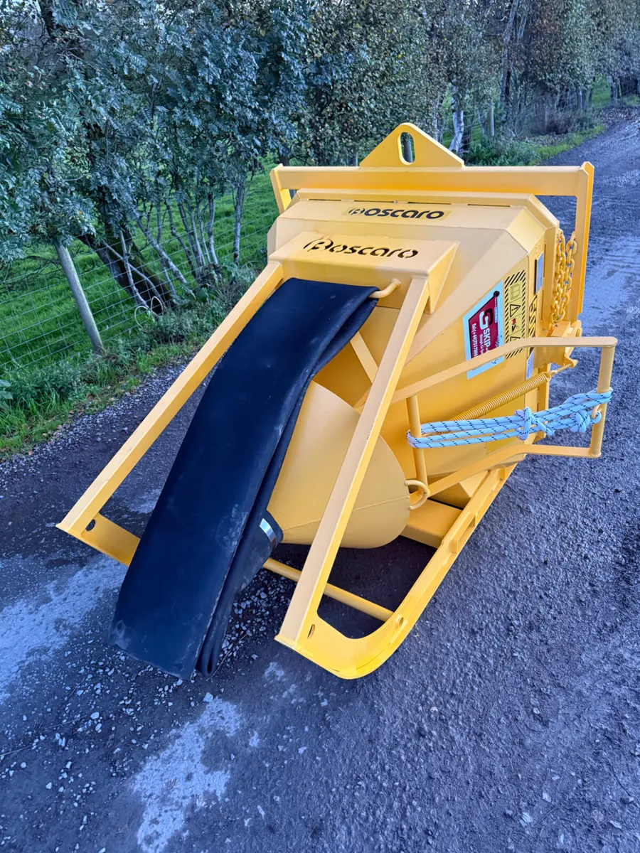 Concrete Skip - Image 2