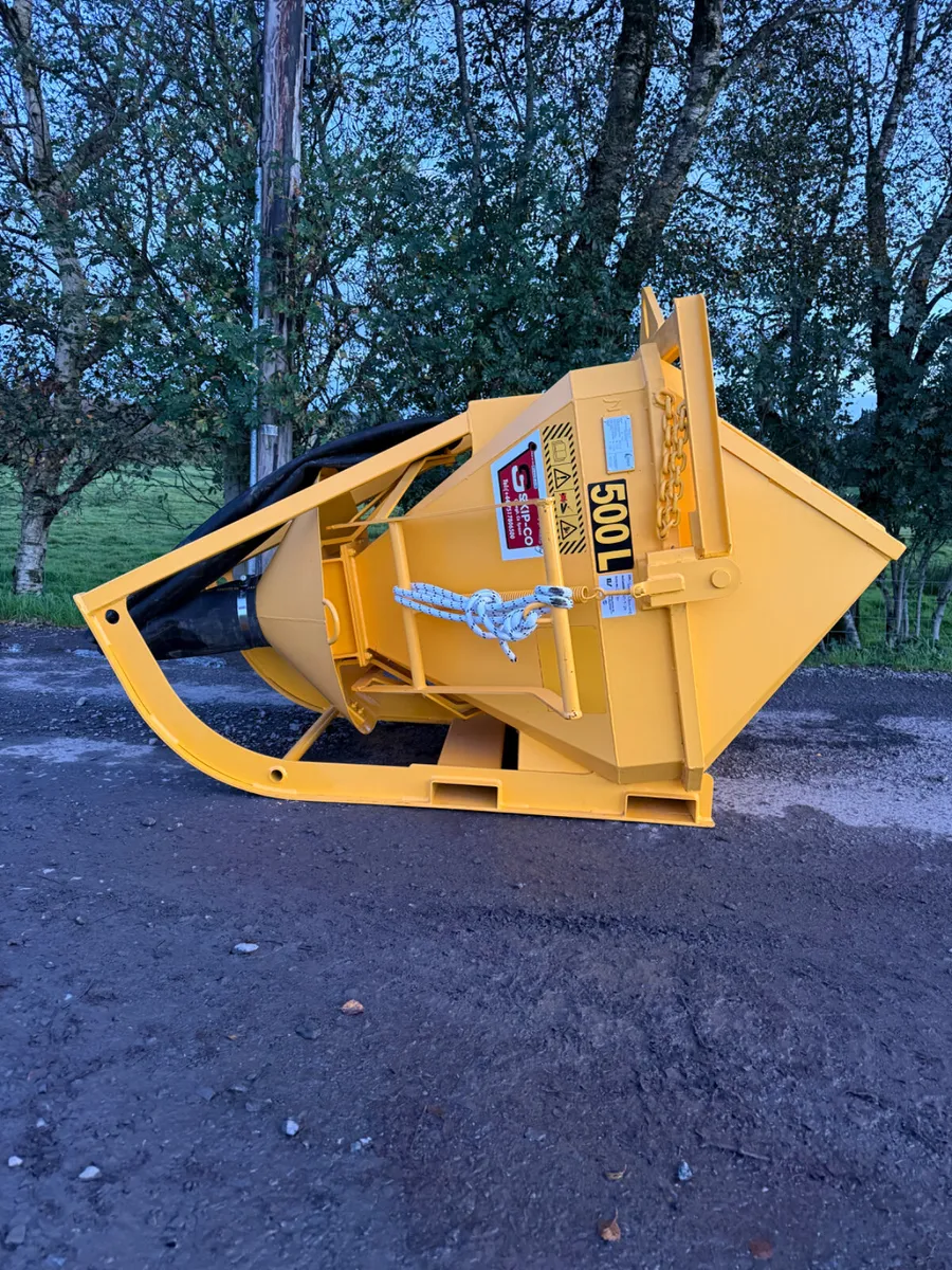 Concrete Skip - Image 1