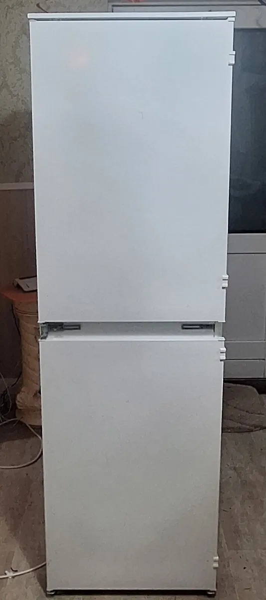 Integrate Fridge-freezer - Image 1