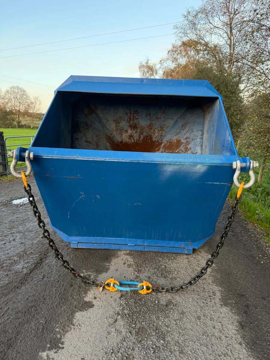 Concrete Skip - Image 3