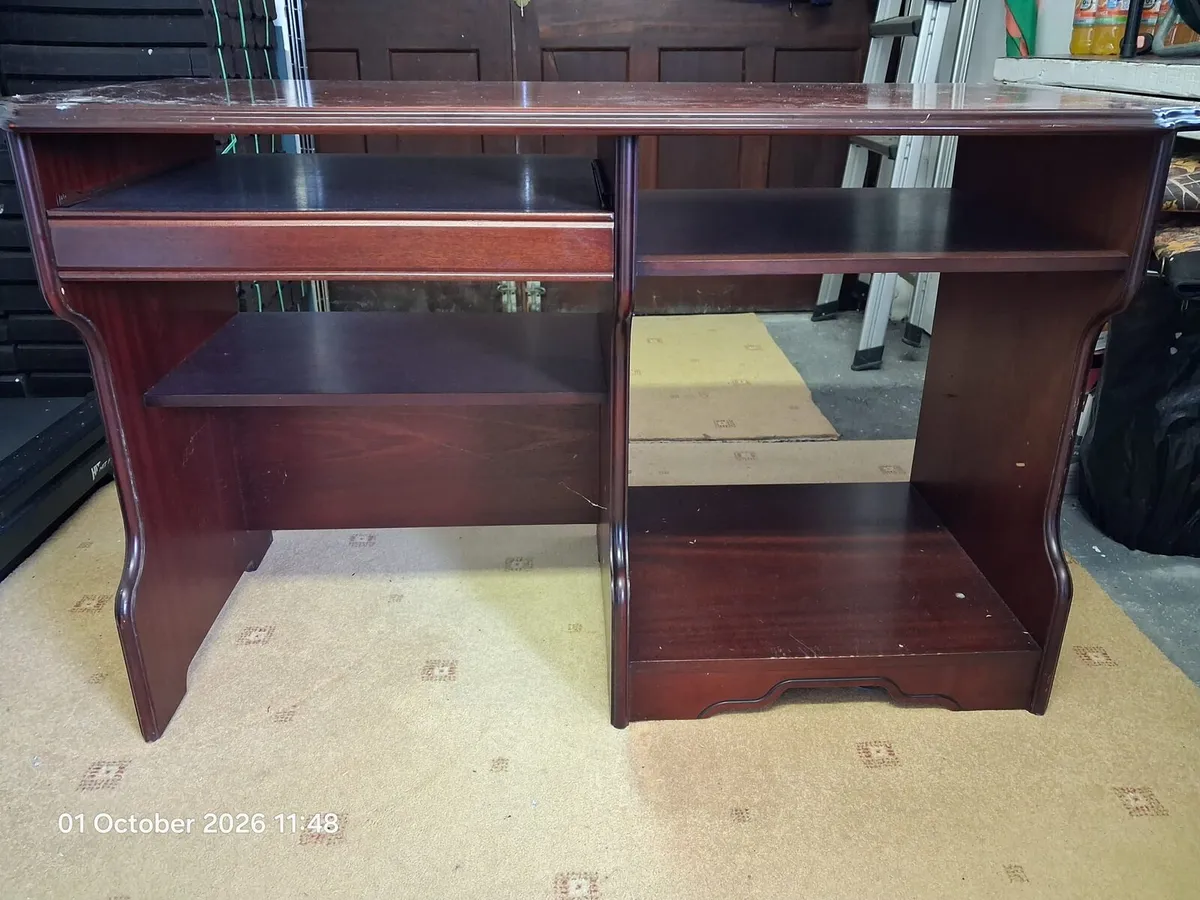 Desk - Image 2