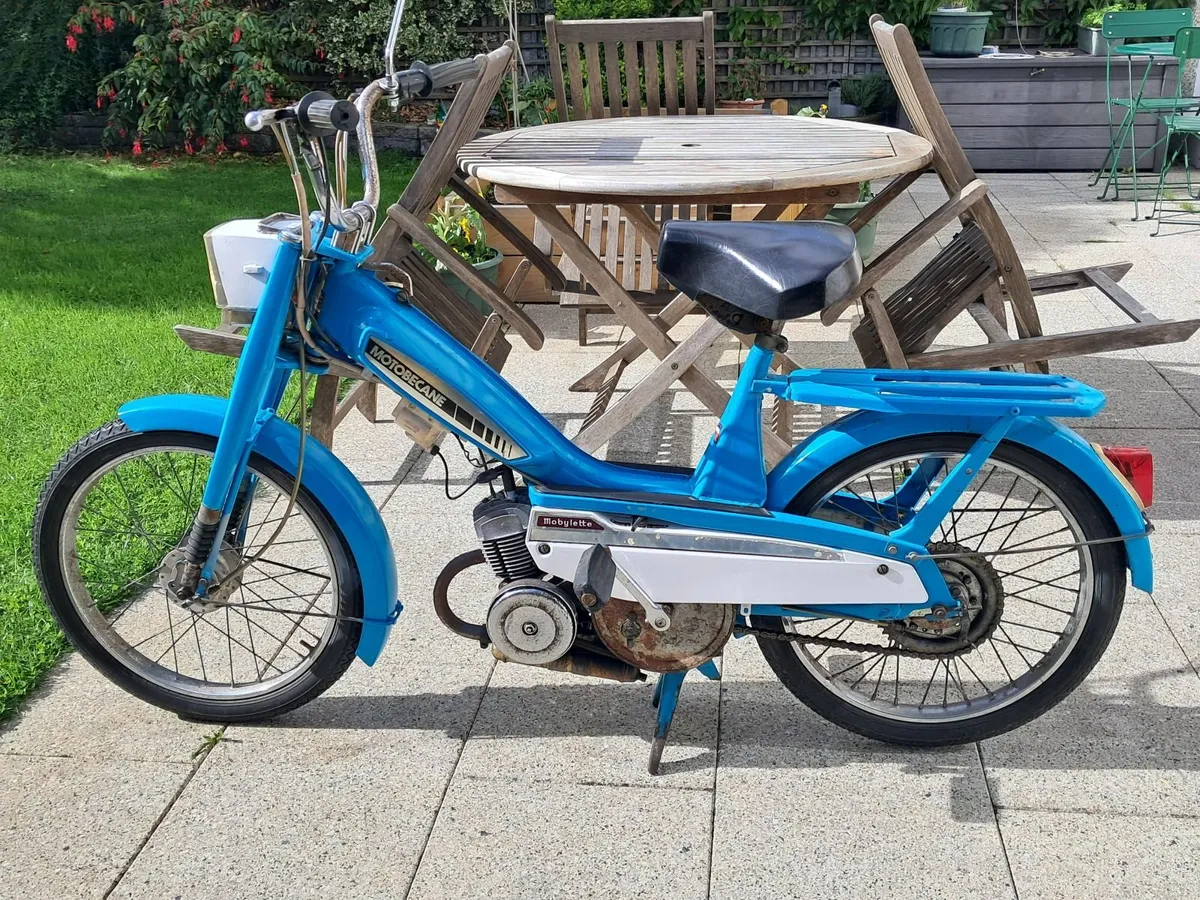 Motobecane moped - Image 1