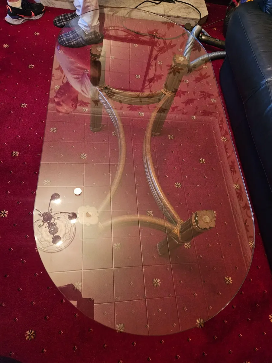 Glass table - Image 2