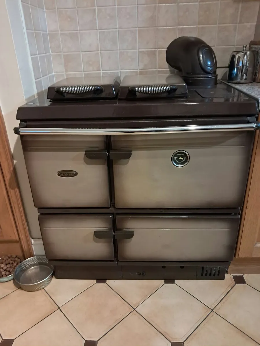 Stanley oil cooker - Image 2