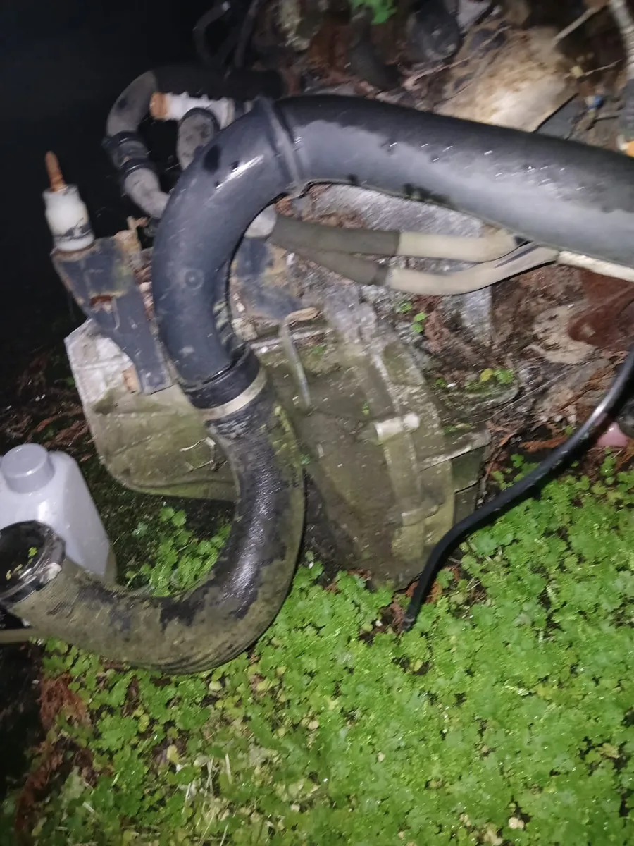6 speed gear box 2012 Renault traffic - Image 1