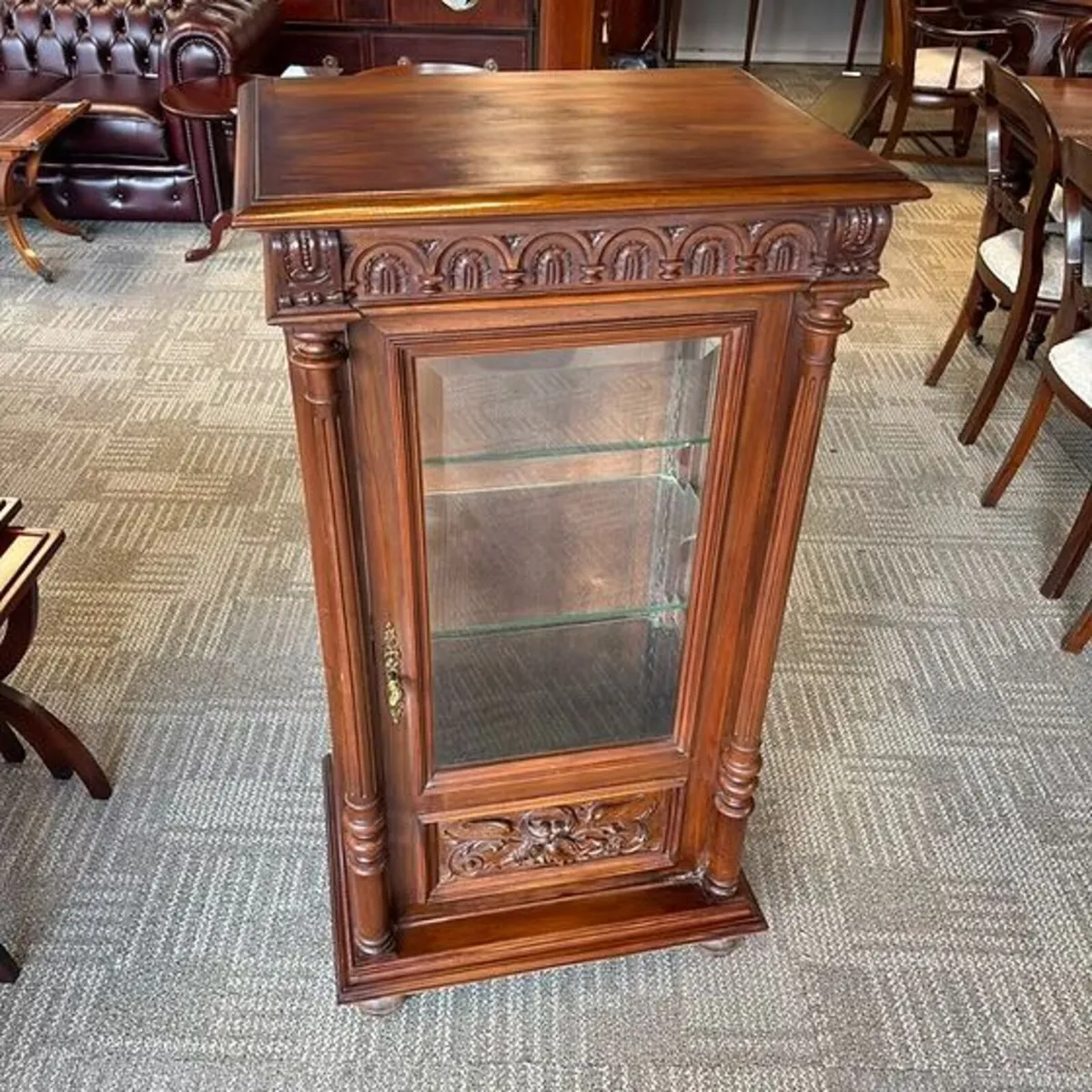 Late 19th-century French Renaissance Revival vitri