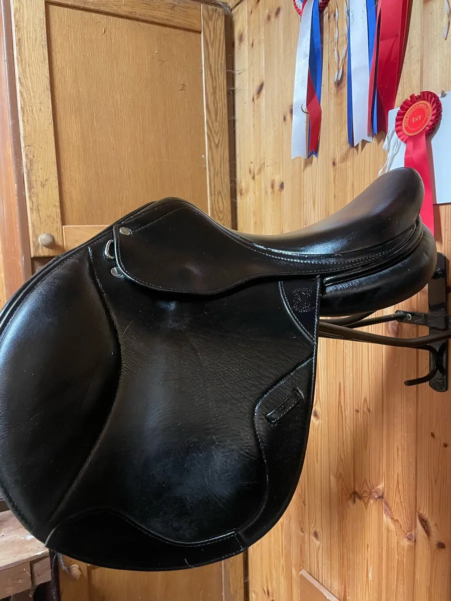 Saddle - Image 1
