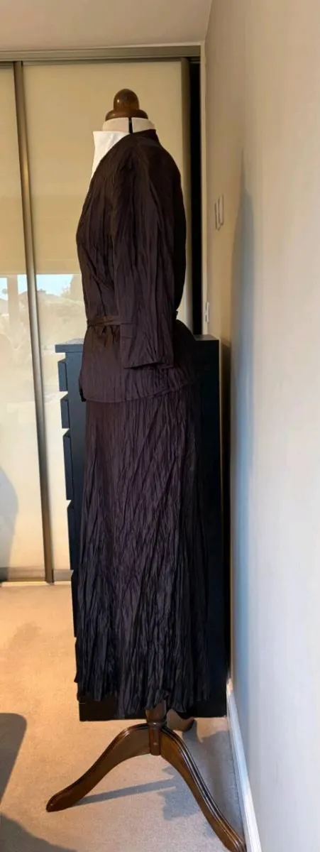 2 Piece Chocolate Brown Kaliko Suit. - Image 2