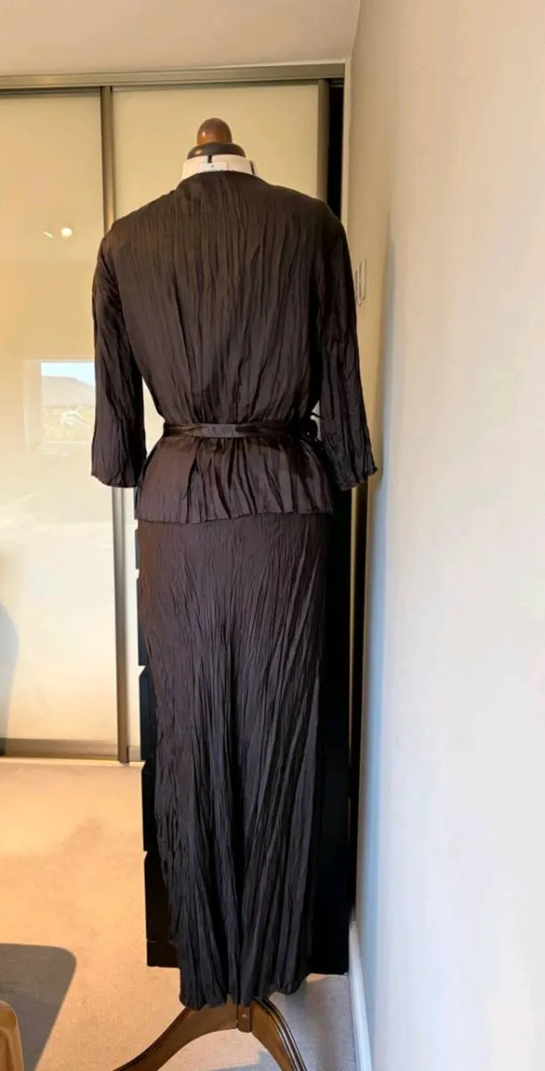 2 Piece Chocolate Brown Kaliko Suit. - Image 3