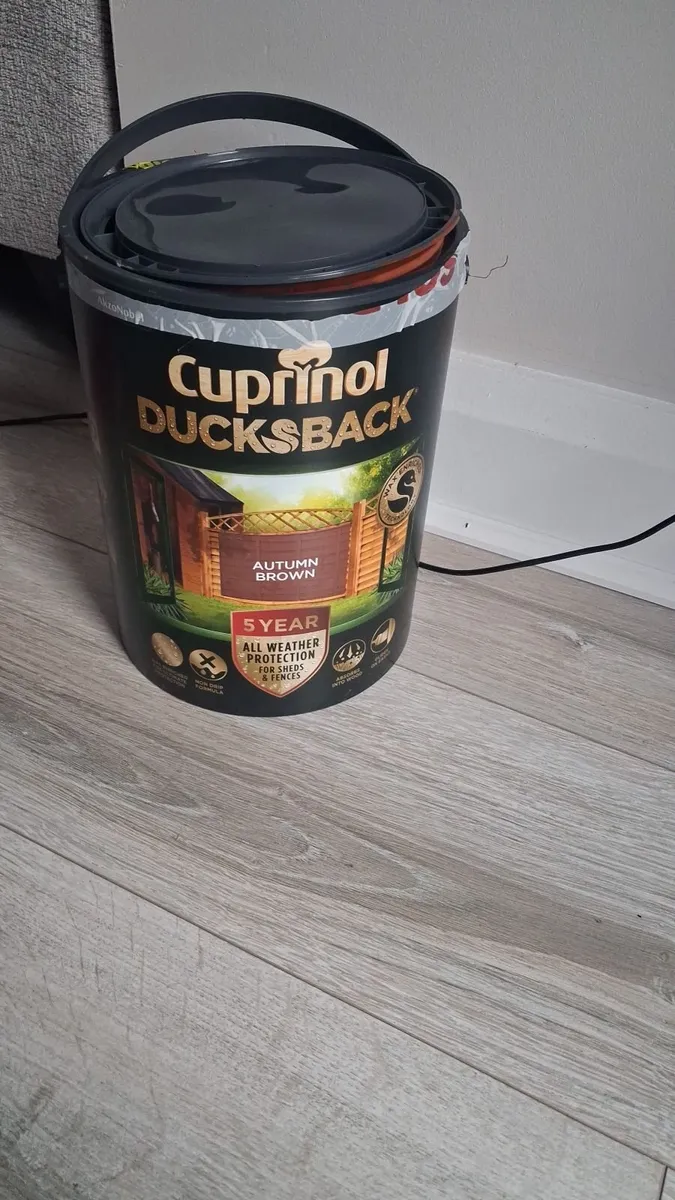 Paint (for fence)